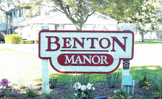 Benton Manor